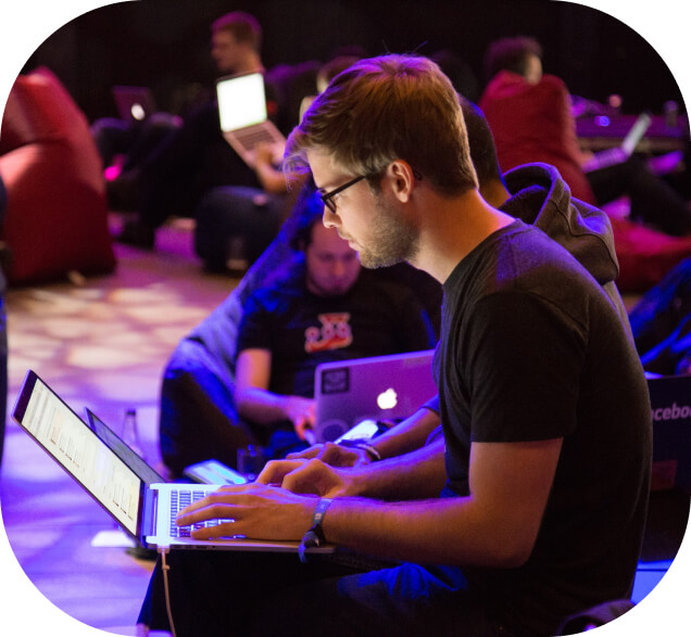 studente al computer